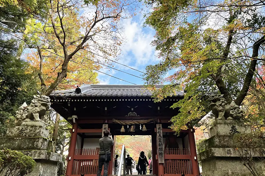 神峯山寺の入り口