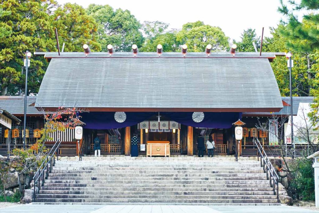 廣田神社の拝殿