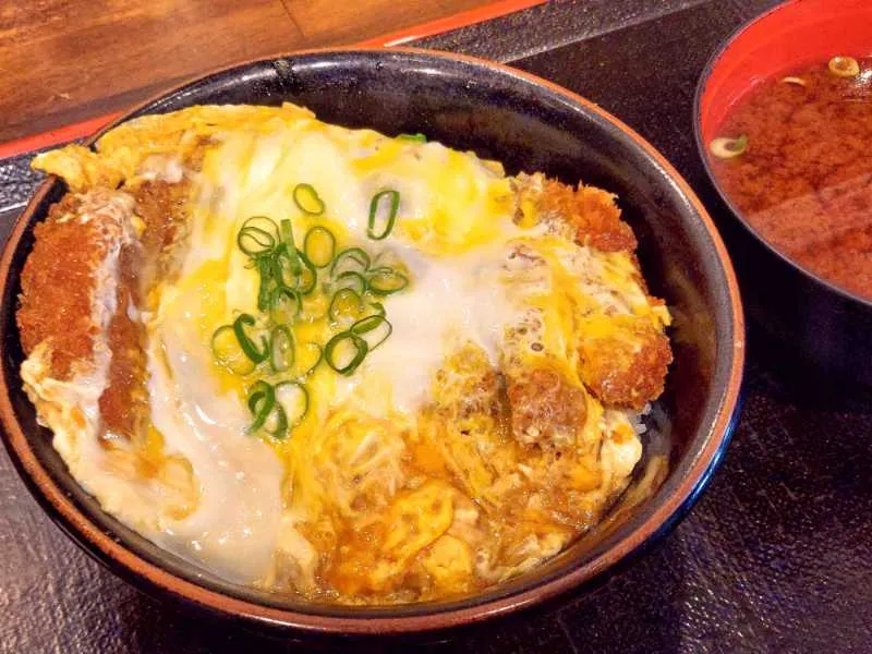 「かつ丼吉兵衛」の「肩ロース玉子とじかつ丼」