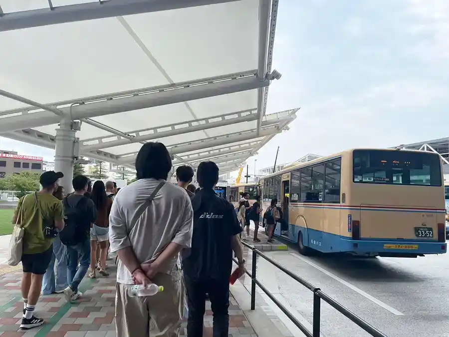 阪急バス箕面萱野駅停の混雑状況