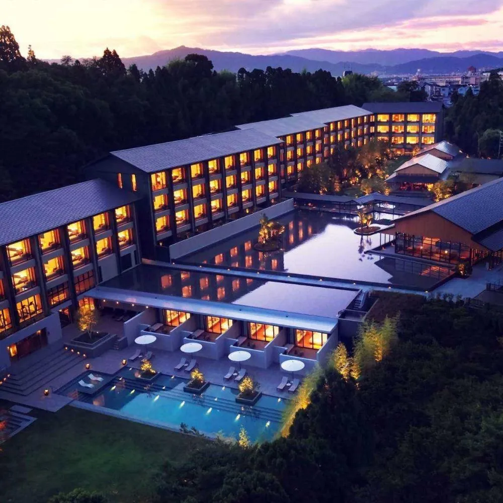 ROKU KYOTO, LXR Hotels & Resorts