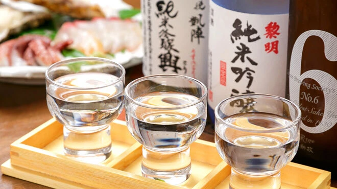 リール食堂　日本酒飲み比べ