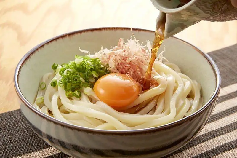 生醤油うどんとお酒 醤屋万吉 ハービスプラザ梅田店_うどん