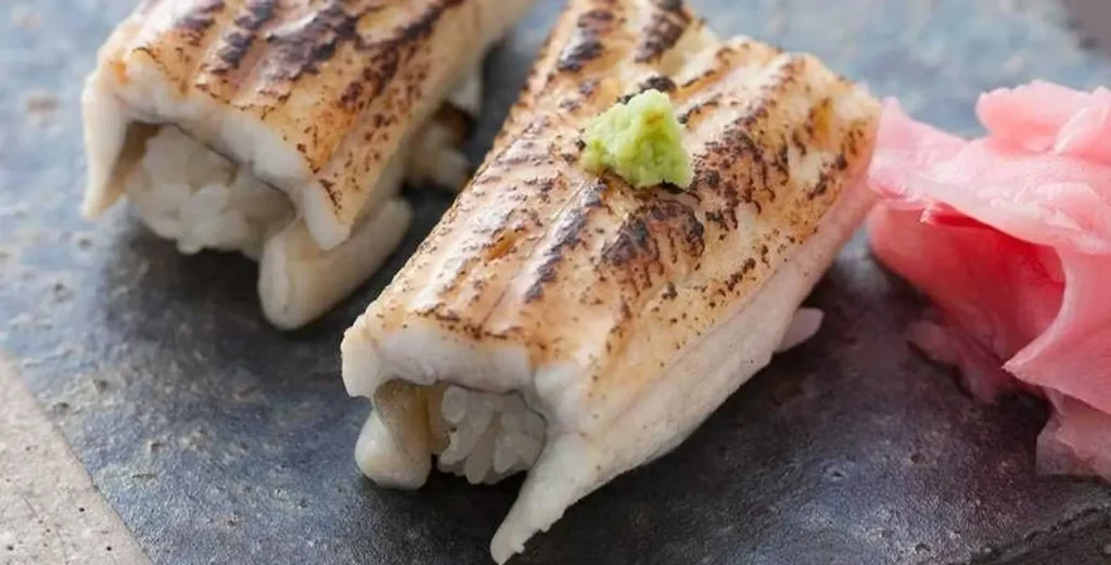 江坂鮨バル おーうえすと 煮穴子にぎり
