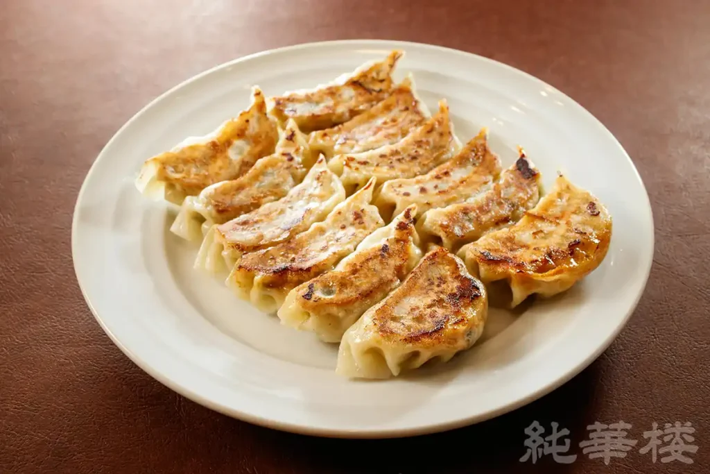 純華楼 ギョウザ