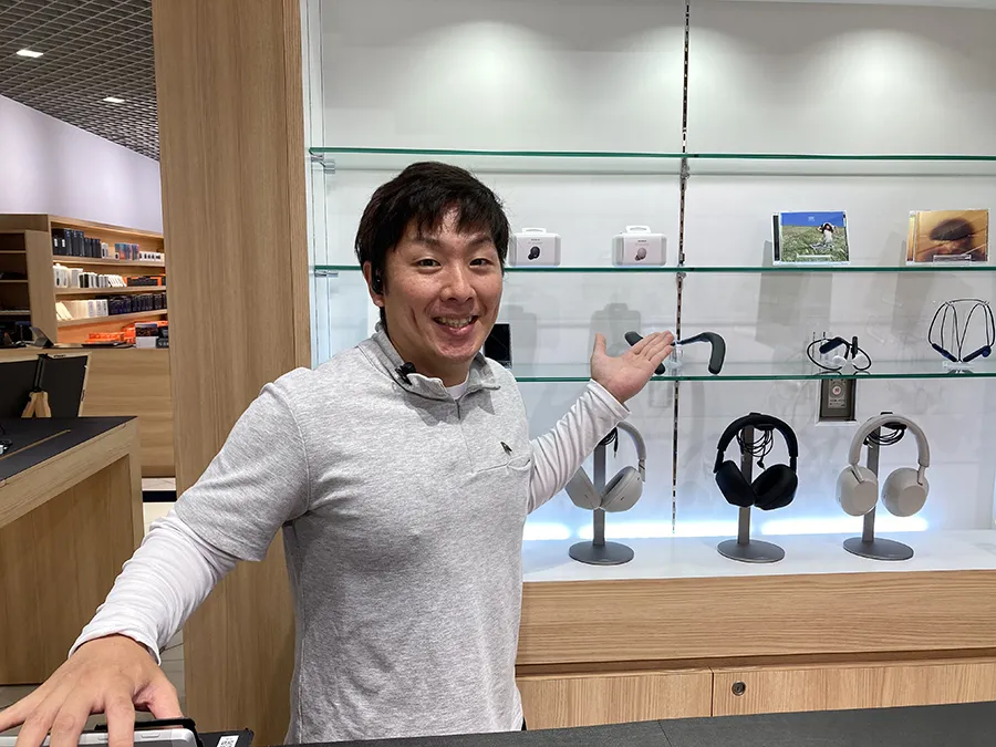 ソニーストア大阪の店員