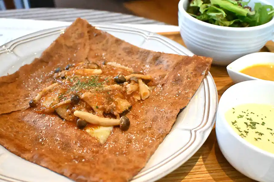 クレープリースタンドシャンデレールの本日のガレット