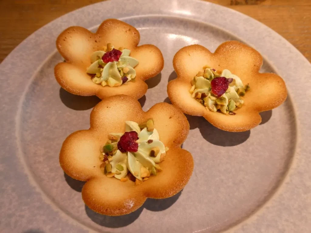 花ラングのピスタチオ