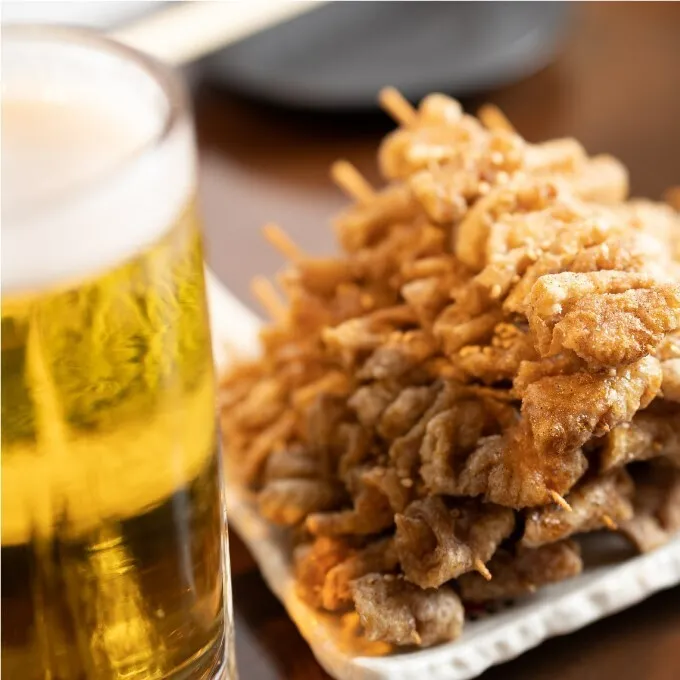 新時代 関大前店 伝串ピラミッド